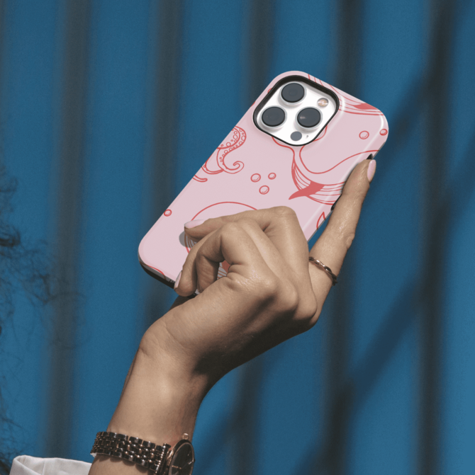Hopcover iPhone telefono dekliukas rozines spalvos su delfinais